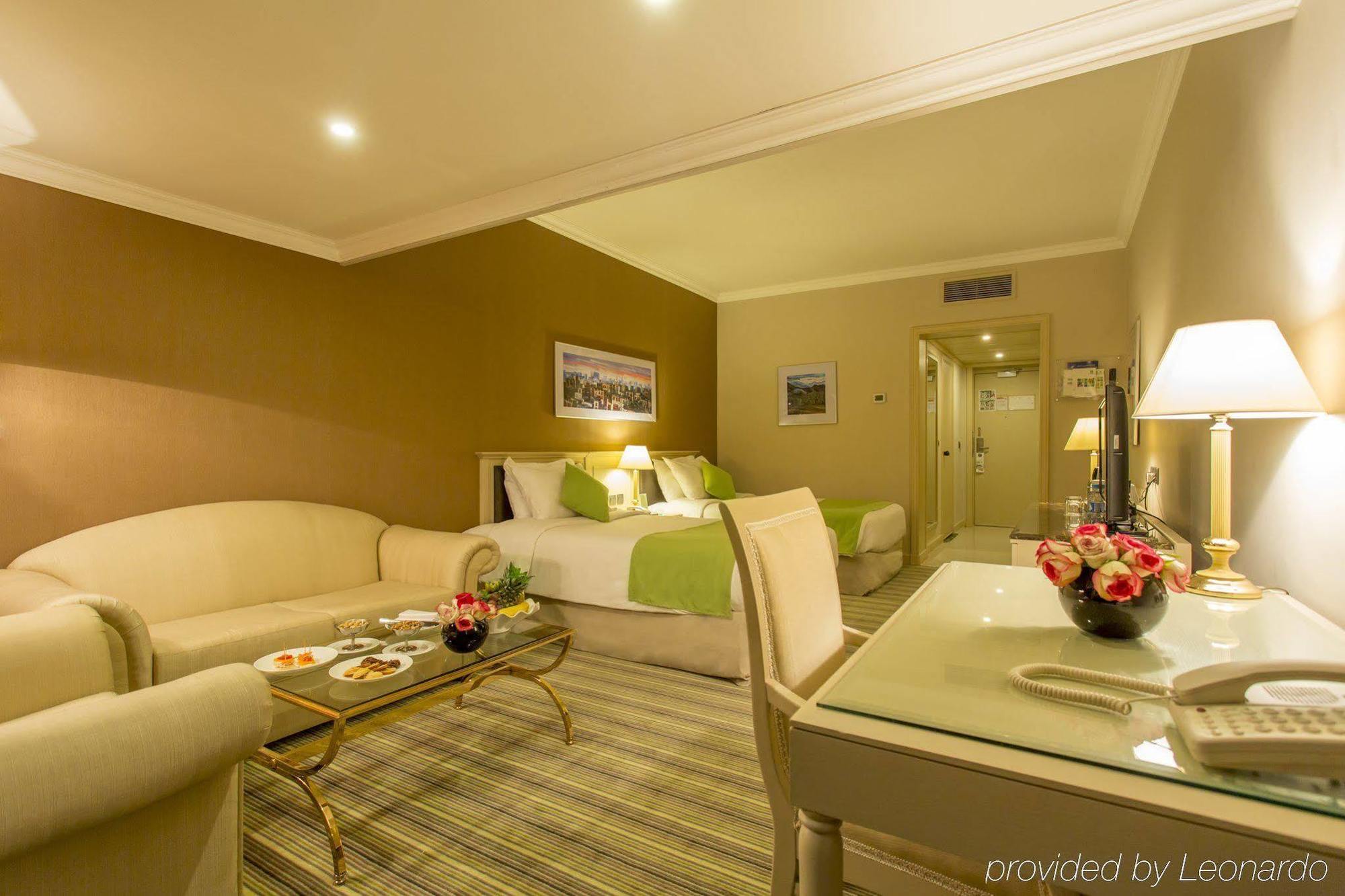 Holiday Inn Al Salam Jeddah Exterior foto