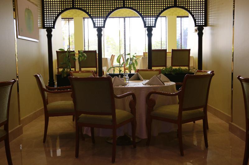 Holiday Inn Al Salam Jeddah Exterior foto